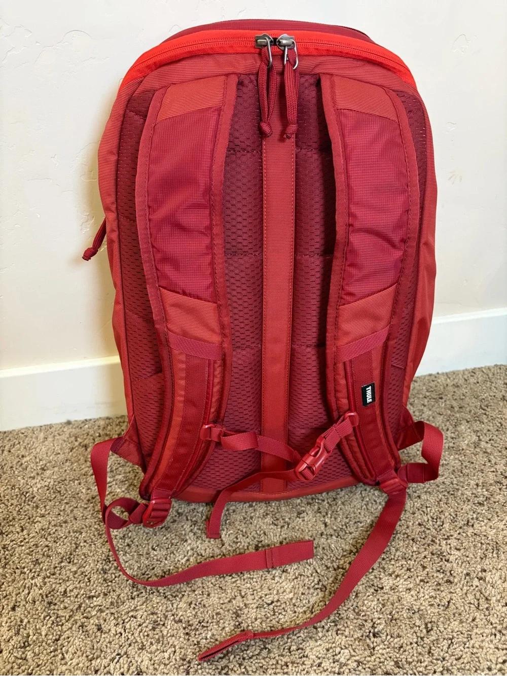 Thule EnRoute 23L Backpack Red Feather